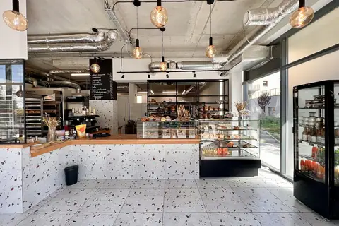 The Cake and Bake Shop photo 2